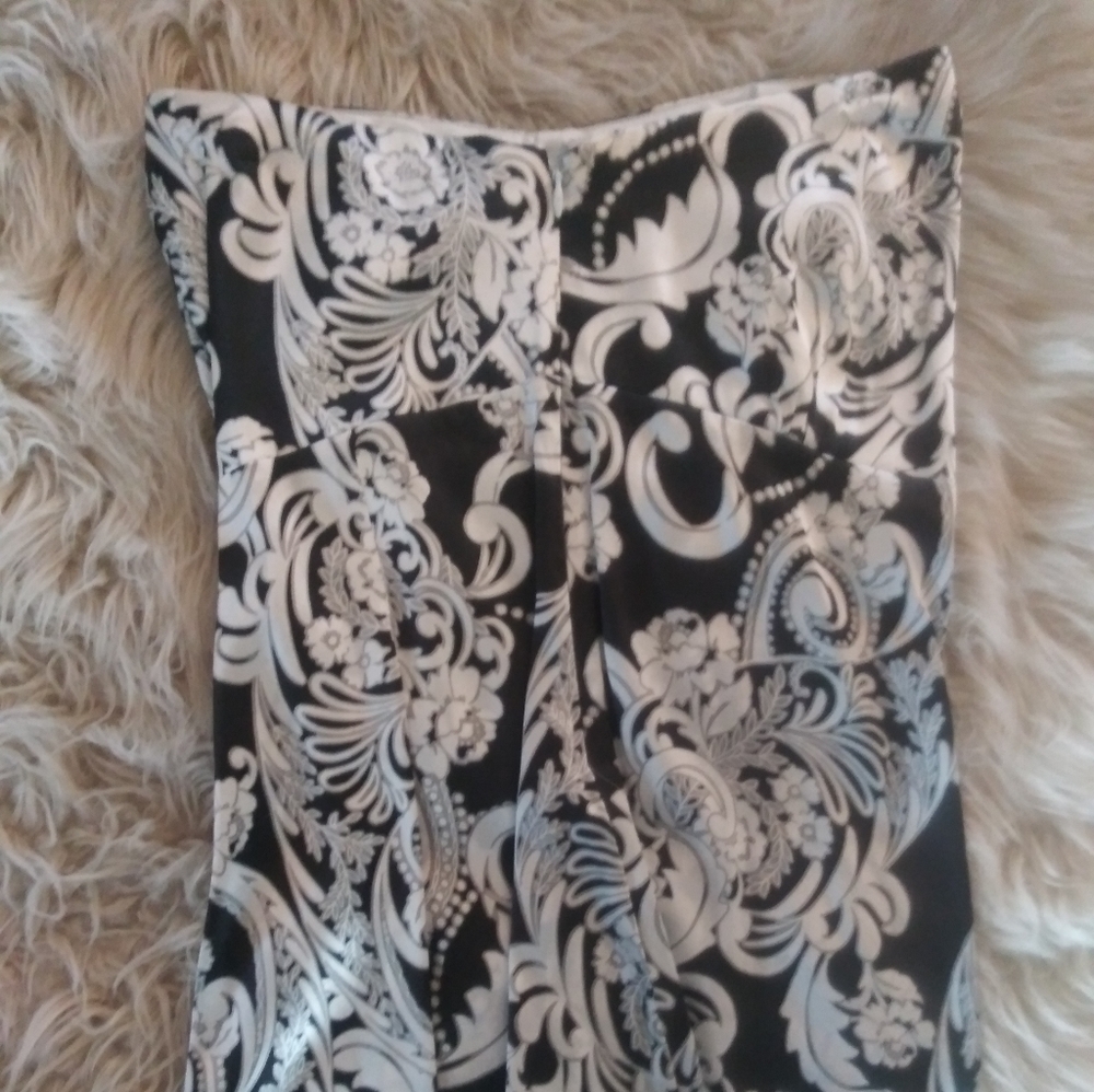 Cache silk strapless top - Picture 2 of 9